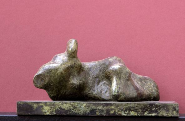 Reclining Figure: Hollows