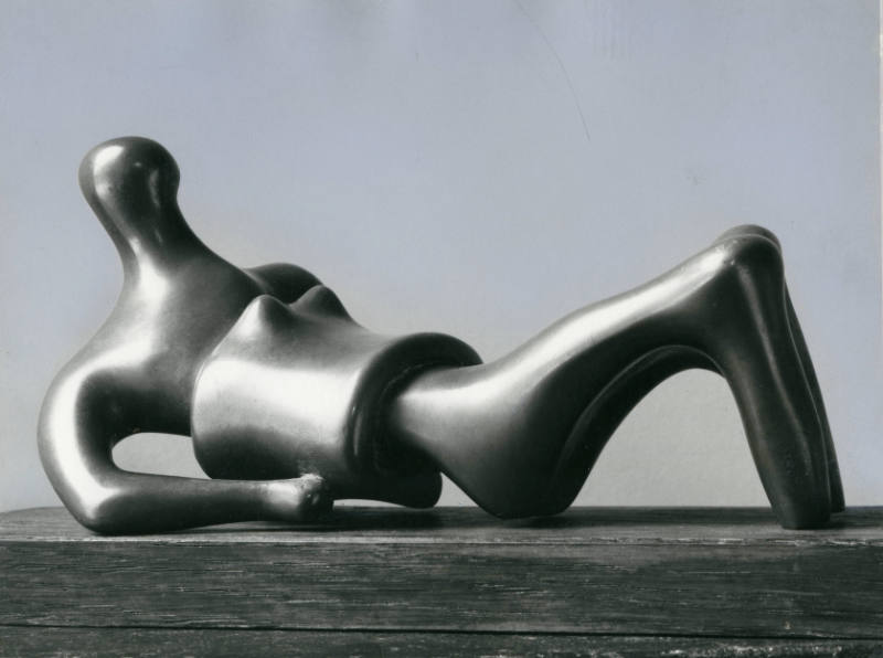 Reclining Figure: Blanket