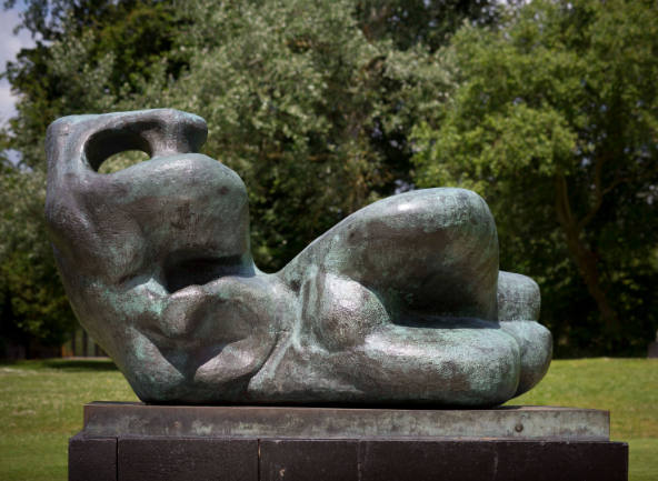 Reclining Figure: Bunched