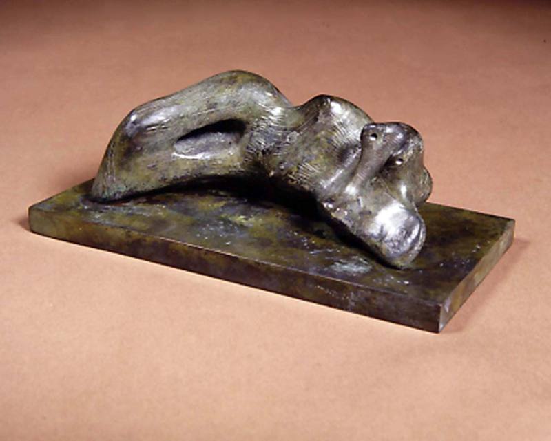 Reclining Figure: Umbilicus